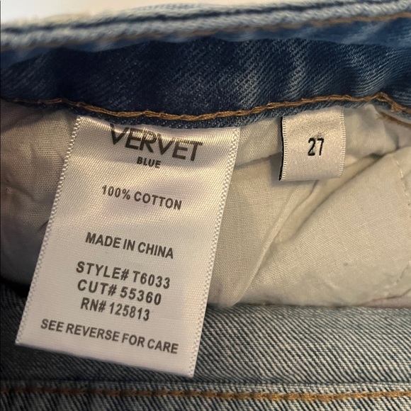 NWT Vervet Blue Olivia Wide Distressed Jeans - Picture 9 of 9